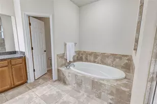 2206 Via Cortona St, Plant City, FL 33566 - Photo 22
