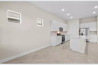 7621 Fulham Avenue, Bradenton, FL 34210 - Photo 16