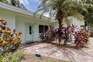 13555 Croft Dr N, Largo, FL 33774 - Photo 34