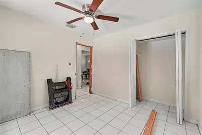 308 E Althea Avenue, Tampa, FL 33612 - Photo 8