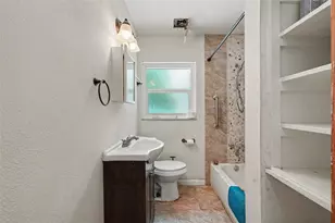 308 E Althea Ave, Tampa, FL 33612 - Photo 12