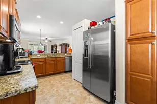 9524 Trumpet Vine Loop, New Port Richey, FL 34655 - Photo 6