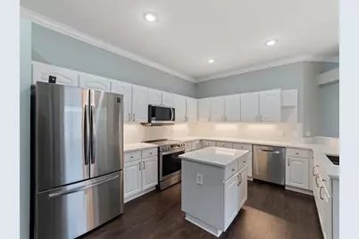 19111 Lake Audubon Drive, Tampa, FL 33647 - Photo 2