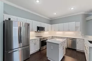 19111 Lake Audubon Dr, Tampa, FL 33647 - Photo 2