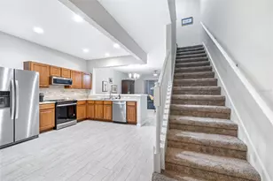 5005 Barnstead Dr, Riverview, FL 33578 - Photo 6