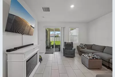 5518 Los Robles Court, Palmetto, FL 34221 - Photo 2