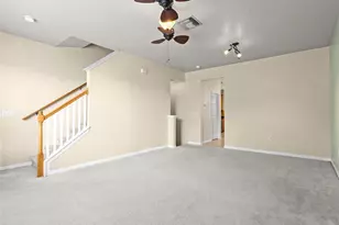 2412 Middleton Grove Dr, Brandon, FL 33511 - Photo 20