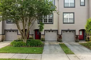 2412 Middleton Grove Dr, Brandon, FL 33511 - Photo 2