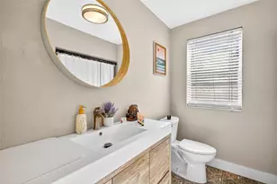 2705 N Poplar Ave, Tampa, FL 33602 - Photo 28
