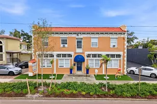 7024 Central Ave, Saint Petersburg, FL 33707 - Photo 1
