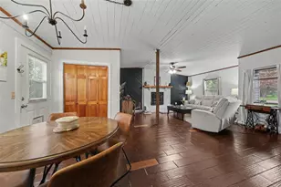 231 E 1st St, Chuluota, FL 32766 - Photo 8