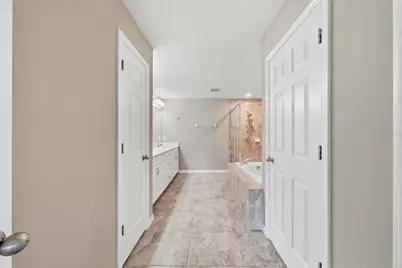 18924 Ulmus Street, Lutz, FL 33558 - Photo 22