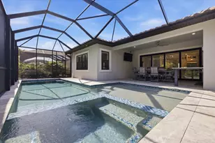 2110 E 6th Street W, Palmetto, FL 34221 - Photo 30