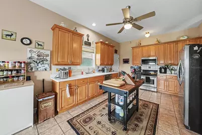 36304 Tomkow Lane, Dade City, FL 33523 - Photo 18