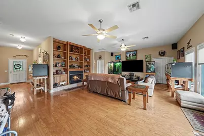 36304 Tomkow Lane, Dade City, FL 33523 - Photo 12