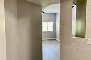 520 S Armenia Ave, Tampa, FL 33609 - Photo 12