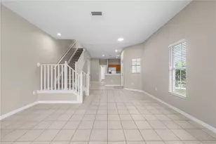 12948 Kings Crossing Dr, Gibsonton, FL 33534 - Photo 10