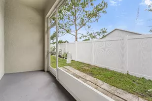 12948 Kings Crossing Dr, Gibsonton, FL 33534 - Photo 36