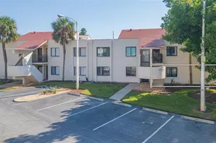 5642 Puerta Del Sol Blvd S, Saint Petersburg, FL 33715 - Photo 2