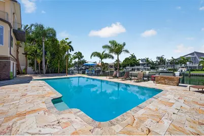 113 7th Street E, Saint Petersburg, FL 33715 - Photo 68