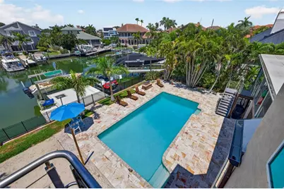 113 7th Street E, Saint Petersburg, FL 33715 - Photo 2