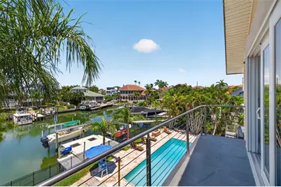113 7th Street E, Saint Petersburg, FL 33715 - Photo 4