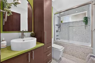 113 7th St E, Saint Petersburg, FL 33715 - Photo 28
