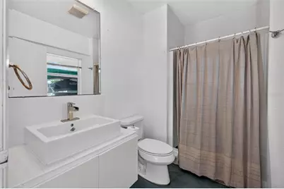 113 7th Street E, Saint Petersburg, FL 33715 - Photo 58