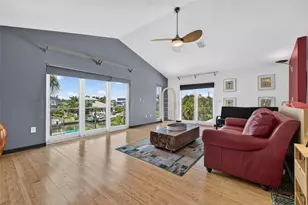113 7th St E, Saint Petersburg, FL 33715 - Photo 40