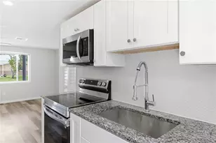 4810 Guardian Ave, Holiday, FL 34690 - Photo 12