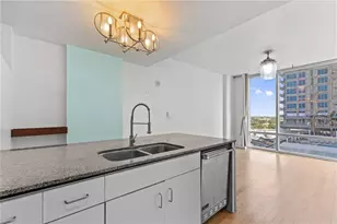 1120 E Kennedy Blvd, Tampa, FL 33602 - Photo 12