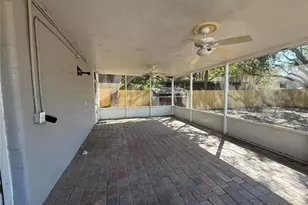 6215 S Kelly Rd, Tampa, FL 33611 - Photo 16