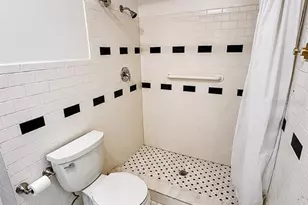 400 20th St N, Saint Petersburg, FL 33713 - Photo 28