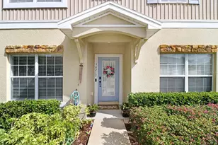 16217 Swan View Cir, Odessa, FL 33556 - Photo 2