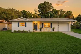 2048 Jefferson Ave, Dunedin, FL 34698 - Photo 1