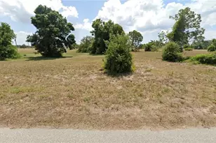 12 Beacon Dr, Placida, FL 33946 - Photo 1
