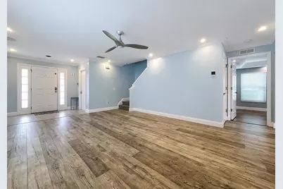 5003 Prairie View Way, Wesley Chapel, FL 33545 - Photo 4