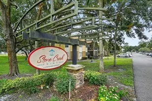 13405 Arbor Pointe Cir, Tampa, FL 33617 - Photo 2