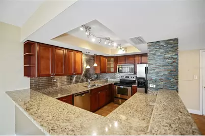 450 Treasure Island Causeway #502, Treasure Island, FL 33706 - Photo 8