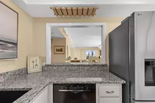 1480 Gulf Blvd, Clearwater Beach, FL 33767 - Photo 12