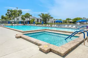 1204 Pine Ridge Cir W, Tarpon Springs, FL 34688 - Photo 28