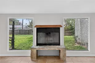 120 81st Ave NE, Saint Petersburg, FL 33702 - Photo 14