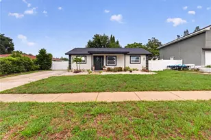 1435 Burning Tree Rd, Tarpon Springs, FL 34689 - Photo 1