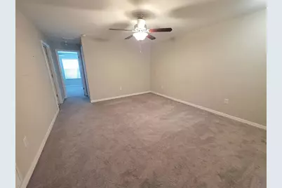 10676 Lake Montauk Drive, Riverview, FL 33578 - Photo 14