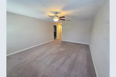 10676 Lake Montauk Drive, Riverview, FL 33578 - Photo 18
