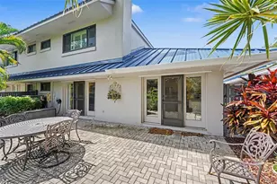1683 Watermark Cir NE, Saint Petersburg, FL 33702 - Photo 40