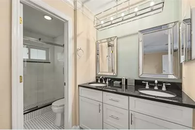 1683 Watermark Circle NE, Saint Petersburg, FL 33702 - Photo 24
