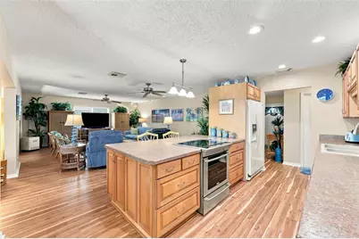 1002 El Rancho Drive, Sun City Center, FL 33573 - Photo 14