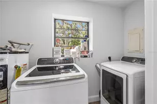 2118 E Keysville Rd, Lithia, FL 33547 - Photo 16