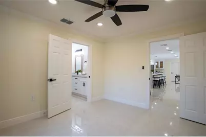 5119 Venetian Boulevard NE, Saint Petersburg, FL 33703 - Photo 28